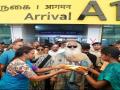 Sadhguru Returns: Spiritual Guru Receives Heartfelt Welcome In Coimbatore Post Brain Surgery - Hindi News | Sadhguru Returns: Spiritual Guru Receives Heartfelt Welcome In Coimbatore Post Brain Surgery | Latest national News at Lokmattimes.com