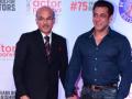 Salman Khan confirms film with Sooraj Barjatya - Hindi News | Salman Khan confirms film with Sooraj Barjatya | Latest entertainment News at Lokmattimes.com