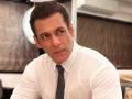 Salman Khan Receives Fresh Death Threat, 20-Year-Old Youth Arrested From Noida - Hindi News | Salman Khan Receives Fresh Death Threat, 20-Year-Old Youth Arrested From Noida | Latest entertainment News at Lokmattimes.com