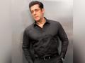 Salman Khan's security beefed up after superstar receives fresh death threats - Hindi News | Salman Khan's security beefed up after superstar receives fresh death threats | Latest entertainment News at Lokmattimes.com