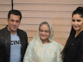 Salman Khan heaps praise on Bangladesh Prime Minister Sheikh Hasina - Hindi News | Salman Khan heaps praise on Bangladesh Prime Minister Sheikh Hasina | Latest entertainment News at Lokmattimes.com