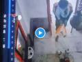 Sanskari Chor in Meerut Bows Before Stealing Idol in Meerut Temple (Watch) - Hindi News | Sanskari Chor in Meerut Bows Before Stealing Idol in Meerut Temple (Watch) | Latest social-viral News at Lokmattimes.com