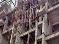 Satara News: Worker Dies After Cement Block Falls From Under-Construction Building - Hindi News | Satara News: Worker Dies After Cement Block Falls From Under-Construction Building | Latest maharashtra News at Lokmattimes.com