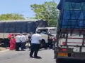 ST bus and truck collision in Malshej Ghat, 15 passengers injured - Hindi News | ST bus and truck collision in Malshej Ghat, 15 passengers injured | Latest maharashtra News at Lokmattimes.com