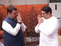 Deputy CM meets MNS chief, ignites speculation in political circles - Hindi News | Deputy CM meets MNS chief, ignites speculation in political circles | Latest maharashtra News at Lokmattimes.com
