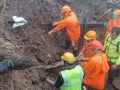 Death toll reaches 19 in Irshalwadi landslide, rescue operations continue amidst heavy rainfall - Hindi News | Death toll reaches 19 in Irshalwadi landslide, rescue operations continue amidst heavy rainfall | Latest maharashtra News at Lokmattimes.com
