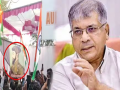 "Glorification of Aurangzeb: What's wrong with It?" asks VBA president Prakash Ambedkar - Hindi News | "Glorification of Aurangzeb: What's wrong with It?" asks VBA president Prakash Ambedkar | Latest maharashtra News at Lokmattimes.com