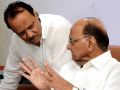 Sharad Pawar and Ajit Pawar's secret meeting in Pune sparks political buzz - Hindi News | Sharad Pawar and Ajit Pawar's secret meeting in Pune sparks political buzz | Latest maharashtra News at Lokmattimes.com