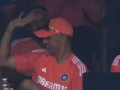 Watch: Rahul Dravid's priceless reaction after big screen displays his 1999 WC heroics during India vs Netherlands clash - Hindi News | Watch: Rahul Dravid's priceless reaction after big screen displays his 1999 WC heroics during India vs Netherlands clash | Latest cricket News at Lokmattimes.com