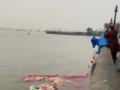 Watch: Anand Mahindra expresses outrage over viral video showing garbage dumping near Gateway of India - Hindi News | Watch: Anand Mahindra expresses outrage over viral video showing garbage dumping near Gateway of India | Latest maharashtra News at Lokmattimes.com