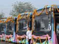 Delhi Now Boasts Largest Electric Bus Fleet in India with Launch of 350 New Buses - Hindi News | Delhi Now Boasts Largest Electric Bus Fleet in India with Launch of 350 New Buses | Latest national News at Lokmattimes.com