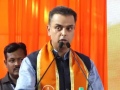 Eknath Shinde-Led Shiv Sena Nominates Milind Deora as Rajya Sabha Candidate from Maharashtra - Hindi News | Eknath Shinde-Led Shiv Sena Nominates Milind Deora as Rajya Sabha Candidate from Maharashtra | Latest maharashtra News at Lokmattimes.com