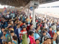 Massive Crowd at Kanpur Railway Station for UP Police Constable Recruitment Exam 2024, Picture Goes Viral - Hindi News | Massive Crowd at Kanpur Railway Station for UP Police Constable Recruitment Exam 2024, Picture Goes Viral | Latest national News at Lokmattimes.com