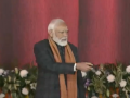 PM Modi Unveils 53 Projects Worth Rs 6,400 Crores at Srinagar's Bakshi Stadium (Watch) - Hindi News | PM Modi Unveils 53 Projects Worth Rs 6,400 Crores at Srinagar's Bakshi Stadium (Watch) | Latest national News at Lokmattimes.com