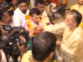 Lok Sabha Election 2024: Sanjay Singh Offers Prayers at Hanuman Temple After Release From Tihar Jail (Watch) - Hindi News | Lok Sabha Election 2024: Sanjay Singh Offers Prayers at Hanuman Temple After Release From Tihar Jail (Watch) | Latest national News at Lokmattimes.com