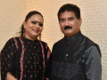 Shinde Sena's South Mumbai Candidate Yamini Jadhav, Husband Receive Rs 143 Crore Demand From Income Tax Dept - Hindi News | Shinde Sena's South Mumbai Candidate Yamini Jadhav, Husband Receive Rs 143 Crore Demand From Income Tax Dept | Latest maharashtra News at Lokmattimes.com