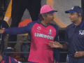 Kumar Sangakkara Argues with Fourth Umpire After Controversial Not-Out Call for Travis Head (Watch Video) - Hindi News | Kumar Sangakkara Argues with Fourth Umpire After Controversial Not-Out Call for Travis Head (Watch Video) | Latest cricket News at Lokmattimes.com