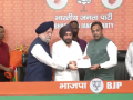 Lok Sabha Elections 2024: Arvinder Singh Lovely Joins BJP Days After Quitting Congress - Hindi News | Lok Sabha Elections 2024: Arvinder Singh Lovely Joins BJP Days After Quitting Congress | Latest politics News at Lokmattimes.com