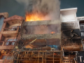 Delhi Fire: Massive Blaze Engulfs Showroom in Rohini, No Casualties Reported (Watch Video) - Hindi News | Delhi Fire: Massive Blaze Engulfs Showroom in Rohini, No Casualties Reported (Watch Video) | Latest national News at Lokmattimes.com
