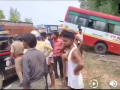 Lakhimpur Kheri Accident: Four Killed in High-Speed Bus Collision with Mini Vehicle on Nakaha Shankarpur Highway - Hindi News | Lakhimpur Kheri Accident: Four Killed in High-Speed Bus Collision with Mini Vehicle on Nakaha Shankarpur Highway | Latest national News at Lokmattimes.com