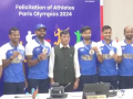 Sports Minister Mansukh Mandaviya Felicitates Indian Men's Hockey Team in Delhi (Watch Video) - Hindi News | Sports Minister Mansukh Mandaviya Felicitates Indian Men's Hockey Team in Delhi (Watch Video) | Latest national News at Lokmattimes.com