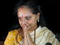 BRS Leader K Kavitha, Brother K T Rama Rao and Public Representatives Depart Delhi for Hyderabad (Watch Video) - Hindi News | BRS Leader K Kavitha, Brother K T Rama Rao and Public Representatives Depart Delhi for Hyderabad (Watch Video) | Latest national News at Lokmattimes.com