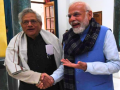 PM Modi Expresses Condolences on Sitaram Yechury’s Death, Says “He Was a Leading Light of the Left” - Hindi News | PM Modi Expresses Condolences on Sitaram Yechury’s Death, Says “He Was a Leading Light of the Left” | Latest national News at Lokmattimes.com