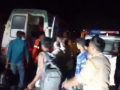 Uttar Pradesh Bus Accident: Speeding Sleeper Bus Overturns on Lucknow-Agra Expressway in Kannauj, Several Injured (Watch Video) - Hindi News | Uttar Pradesh Bus Accident: Speeding Sleeper Bus Overturns on Lucknow-Agra Expressway in Kannauj, Several Injured (Watch Video) | Latest national News at Lokmattimes.com