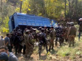 Budgam Accident: Truck Carrying CRPF Personnel Skids Off Road in Jammu and Kashmir; 12 Injured - Hindi News | Budgam Accident: Truck Carrying CRPF Personnel Skids Off Road in Jammu and Kashmir; 12 Injured | Latest national News at Lokmattimes.com