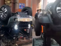 Delhi: New Mahindra Thar Crashes Out of Showroom After Buyer Accidentally Hits Accelerator – Watch Video - Hindi News | Delhi: New Mahindra Thar Crashes Out of Showroom After Buyer Accidentally Hits Accelerator – Watch Video | Latest national News at Lokmattimes.com