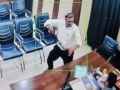 Uttar Pradesh: School Headmaster Assaults Education Officer with Belt During Inquiry in Sitapur (Watch Video) - Hindi News | Uttar Pradesh: School Headmaster Assaults Education Officer with Belt During Inquiry in Sitapur (Watch Video) | Latest social-viral News at Lokmattimes.com