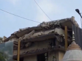 Mumbai: Two Injured as Building Collapses During Demolition in Mahim (Watch Video) - Hindi News | Mumbai: Two Injured as Building Collapses During Demolition in Mahim (Watch Video) | Latest mumbai News at Lokmattimes.com