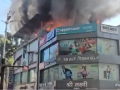 Pune Fire: Massive Blaze Erupts at Ramesh Dyeing Shop in Sadashiv Peth (Watch Video) - Hindi News | Pune Fire: Massive Blaze Erupts at Ramesh Dyeing Shop in Sadashiv Peth (Watch Video) | Latest pune News at Lokmattimes.com
