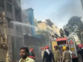 Delhi Fire: Massive Blaze Erupts at Factory in Narela Industrial Area; 19 Fire Tenders Deployed (Watch Video) - Hindi News | Delhi Fire: Massive Blaze Erupts at Factory in Narela Industrial Area; 19 Fire Tenders Deployed (Watch Video) | Latest national News at Lokmattimes.com