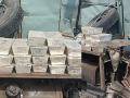Mumbai-Ahmedabad Highway Accident: Van Loaded With 600 Kg Silver Overturns Near Charoti - Hindi News | Mumbai-Ahmedabad Highway Accident: Van Loaded With 600 Kg Silver Overturns Near Charoti | Latest mumbai News at Lokmattimes.com