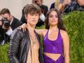 Shawn Mendes & Camila Cabello announce their break up after 2 years of relationship - Hindi News | Shawn Mendes & Camila Cabello announce their break up after 2 years of relationship | Latest entertainment News at Lokmattimes.com