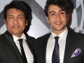 I am orphaned and devastated: Shekhar Suman heartbroken after his mother's demise - Hindi News | I am orphaned and devastated: Shekhar Suman heartbroken after his mother's demise | Latest entertainment News at Lokmattimes.com