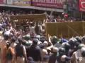 Sanjauli Mosque Row: Protesters Clash With Security Forces in Shimla Amid Prohibitory Orders (Watch Video) - Hindi News | Sanjauli Mosque Row: Protesters Clash With Security Forces in Shimla Amid Prohibitory Orders (Watch Video) | Latest national News at Lokmattimes.com