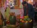 Devotees celebrate Maha Shivaratri at Jammu's Ranbireshwar Temple - Hindi News | Devotees celebrate Maha Shivaratri at Jammu's Ranbireshwar Temple | Latest lifestyle News at Lokmattimes.com