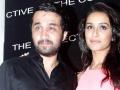 Shraddha Kapoor's brother Siddhanth tests positive for COVID-19, actor loses sense of taste - Hindi News | Shraddha Kapoor's brother Siddhanth tests positive for COVID-19, actor loses sense of taste | Latest entertainment News at Lokmattimes.com