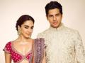 Sidharth Malhotra Ask Paparazzi for Privacy After Welcoming Baby Girl, Says ‘Only Blessings, No Photos’ - Hindi News | Sidharth Malhotra Ask Paparazzi for Privacy After Welcoming Baby Girl, Says ‘Only Blessings, No Photos’ | Latest entertainment News at Lokmattimes.com