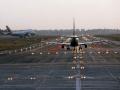 Both runways at Mumbai Airport to remain closed on May 10 for pre-monsoon work - Hindi News | Both runways at Mumbai Airport to remain closed on May 10 for pre-monsoon work | Latest mumbai News at Lokmattimes.com