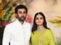 Ranbir Kapoor -Alia Bhatt to Jackky Bhagnani-Rakul Preet Singh: Top 5 Fittest Couples of Bollywood - Hindi News | Ranbir Kapoor -Alia Bhatt to Jackky Bhagnani-Rakul Preet Singh: Top 5 Fittest Couples of Bollywood | Latest entertainment Photos at Lokmattimes.com