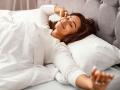 How Some People Stay Energetic With Just 4–5 Hours of Sleep: Here's What Expert Says - Hindi News | How Some People Stay Energetic With Just 4–5 Hours of Sleep: Here's What Expert Says | Latest health News at Lokmattimes.com