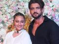 Sonakshi Sinha and Zaheer Iqbal groove with Ayaan Agnihotri on his latest song Party Fever - Hindi News | Sonakshi Sinha and Zaheer Iqbal groove with Ayaan Agnihotri on his latest song Party Fever | Latest entertainment News at Lokmattimes.com