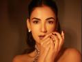 ‘Why Can’t We Just Be Happy for Each Other?’ Sonal Chauhan Questions Negative PR Trends - Hindi News | ‘Why Can’t We Just Be Happy for Each Other?’ Sonal Chauhan Questions Negative PR Trends | Latest entertainment News at Lokmattimes.com