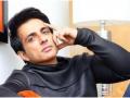 Sonu Sood urges Indian Embassy in Ukraine to help evacuate stranded students, families - Hindi News | Sonu Sood urges Indian Embassy in Ukraine to help evacuate stranded students, families | Latest entertainment News at Lokmattimes.com