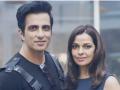 Sonali Sood, Wife of Bollywood Star Sonu Sood, Injured in Road Accident on Mumbai-Nagpur Highway (Watch Video) - Hindi News | Sonali Sood, Wife of Bollywood Star Sonu Sood, Injured in Road Accident on Mumbai-Nagpur Highway (Watch Video) | Latest entertainment News at Lokmattimes.com