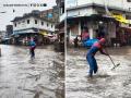 Mumbai Rains Viral Video: Man Dressed as Spiderman Tackles Flooding in Bhiwandi Market - Hindi News | Mumbai Rains Viral Video: Man Dressed as Spiderman Tackles Flooding in Bhiwandi Market | Latest mumbai News at Lokmattimes.com