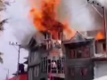 Srinagar Fire: Massive Blaze in Residential Area of Jammu and Kashmir’s Hazratbal (Watch Video) - Hindi News | Srinagar Fire: Massive Blaze in Residential Area of Jammu and Kashmir’s Hazratbal (Watch Video) | Latest national News at Lokmattimes.com